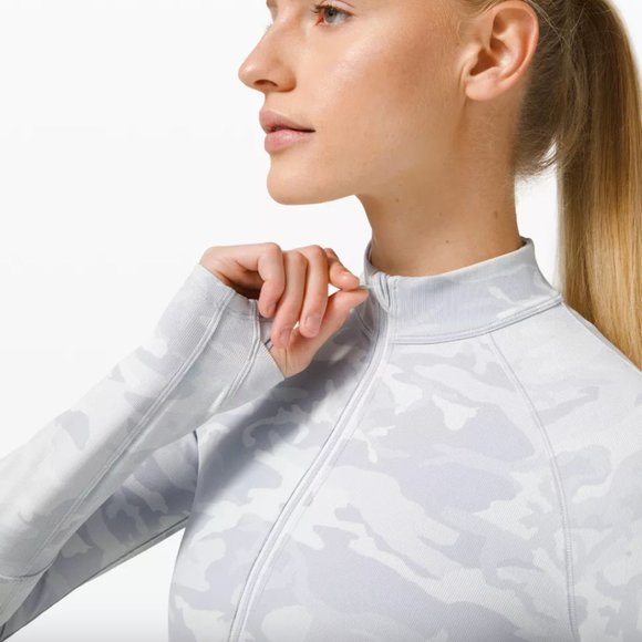 Lululemon Pace Pursuit Long Sleeve 1/2 Zip - Picture 3 of 5